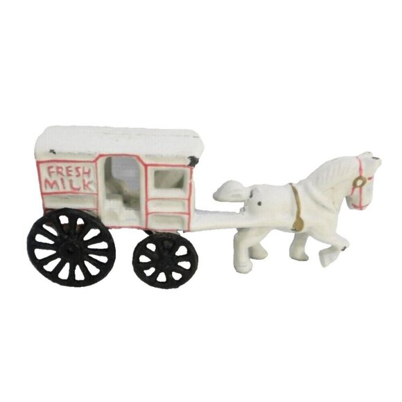 Painted Cast Iron vintage horse and Fresh Milk cart 7" long MISSING ONE WHEEL - Picture 1 of 4